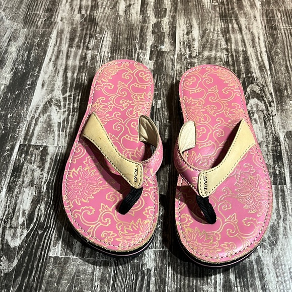 Teva Shoes Teva Leather Flipflops Poshmark